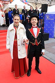 Jugendprinzenpaar, Kinderprinz Marlon I. (Marlon James Schrader) und Kinderprinzessin Sophie I. (Sophie Mia Dugovic) (©foto: Martin Schmitz)